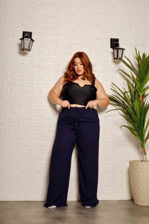 Serenidade em Linho: Pantalona Plus Size Natural - Image 2