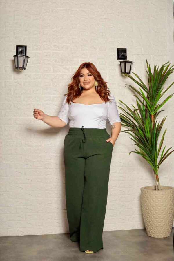 Deusa da Fluidez Pantalona Plus Size - Image 2