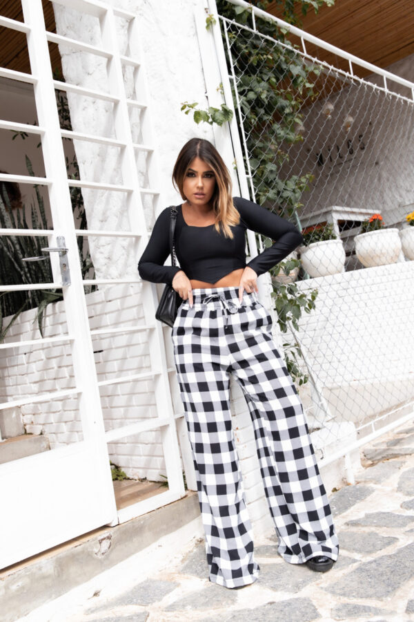 Calça Pantalona Xadrez Elegante - Image 4